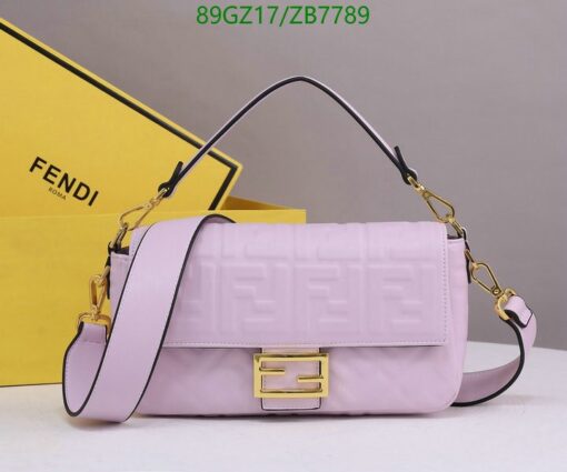 Fendi Replica Baguette Chain Midi Handbag AAAA purple