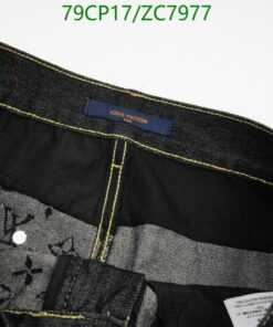 FIND] Louis Vuitton Green Monogram Workwear Denim Pants rep with better  embossed : r/DesignerReps