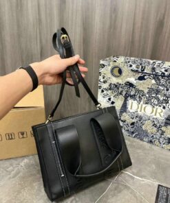 Replica WOODY Chloé Bag LEATHER SHOPPER Black MEDIUM Size