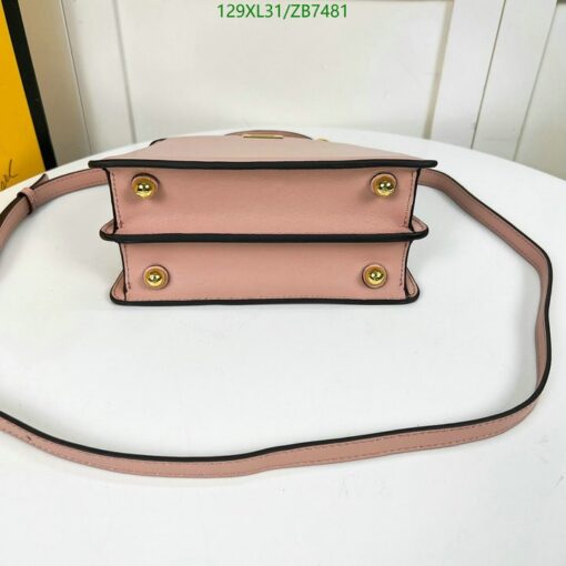 Replica FENDI Peekaboo ISeeU Small AAAA rose