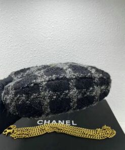 Chanel tweed shoulder hobo bag winter style в 2023 г